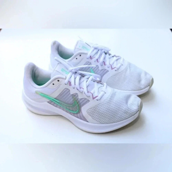 Nike sneakers - Picture 1 of 9